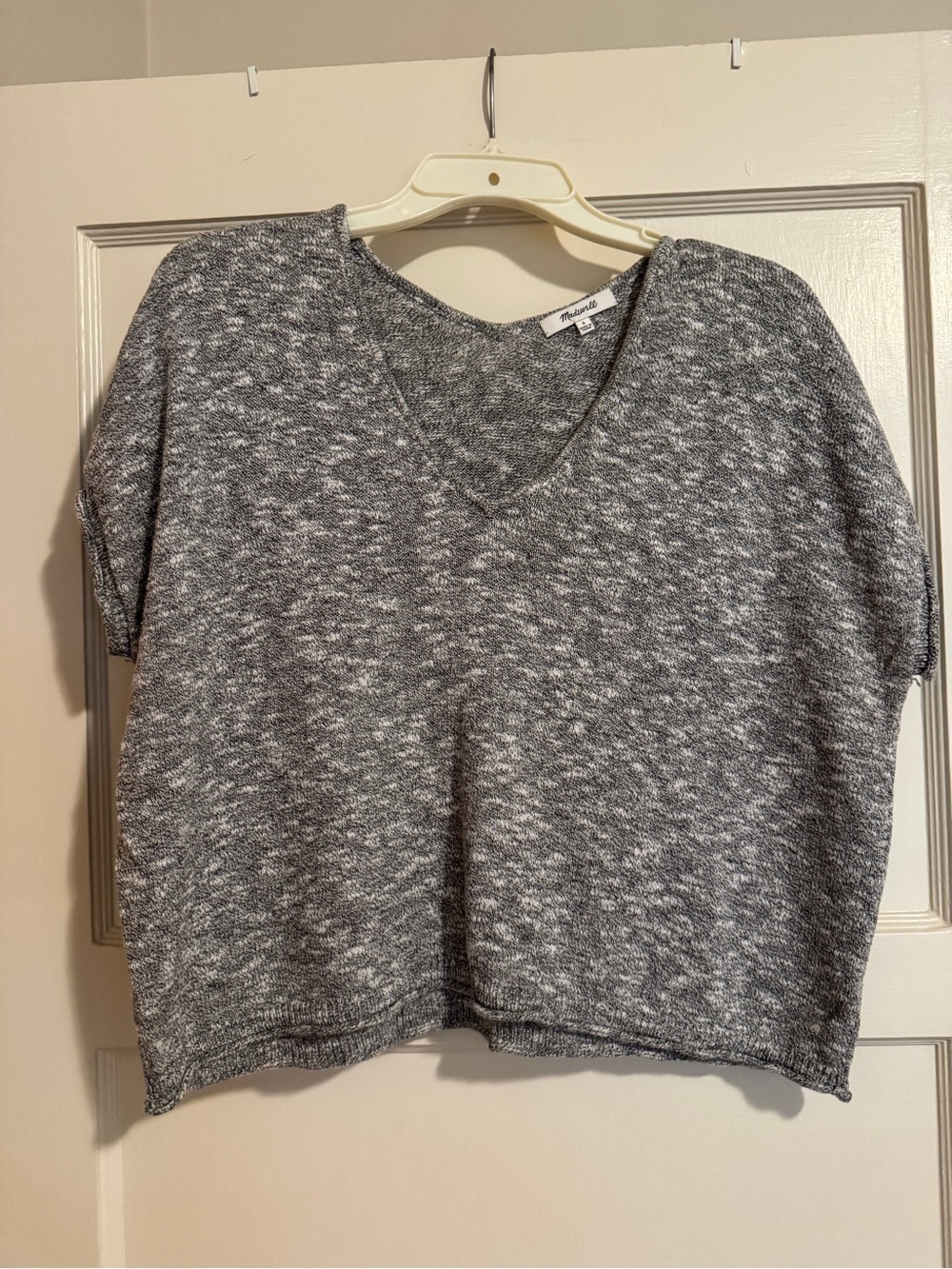 Madewell gray V-Neck Short Sleeve Sweater Top, size S